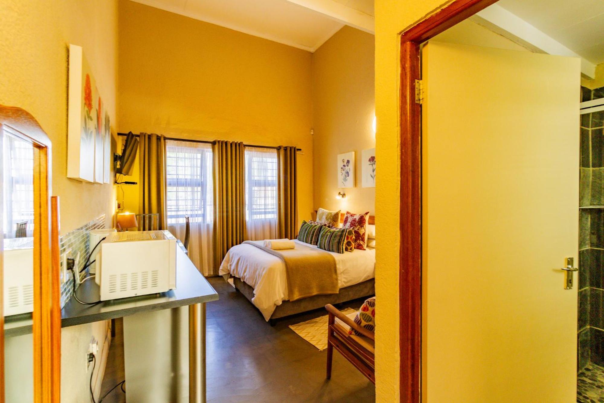 Pumleni Guesthouse هارتبيسبورت المظهر الخارجي الصورة