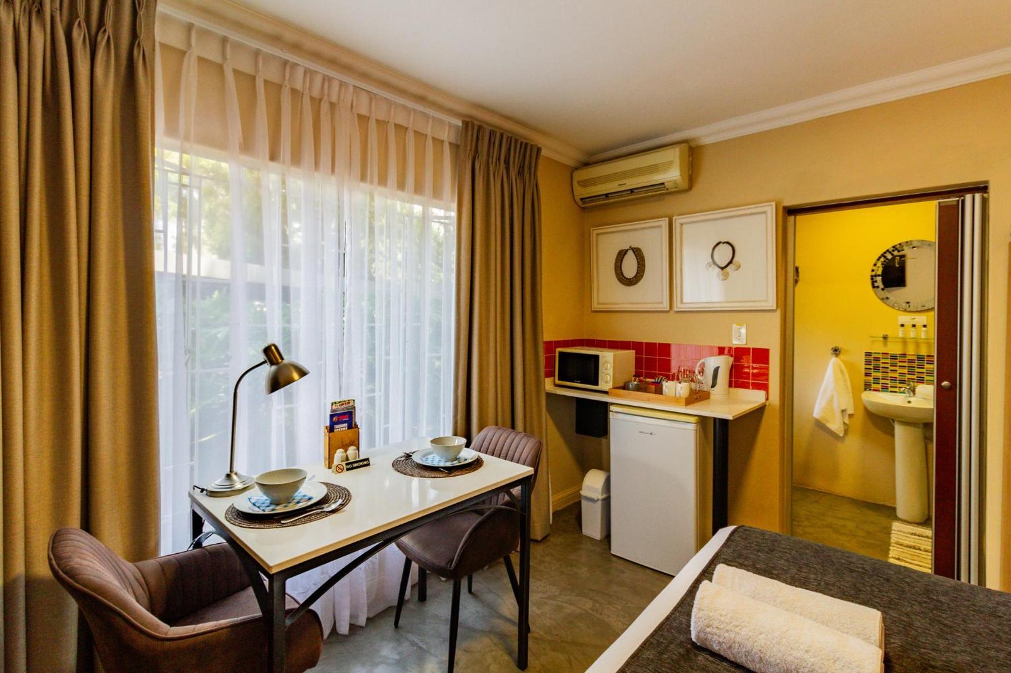 Pumleni Guesthouse هارتبيسبورت المظهر الخارجي الصورة