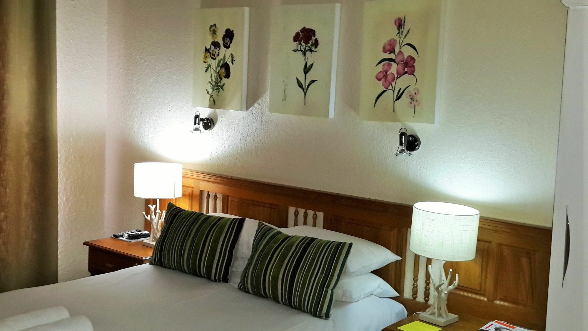 Pumleni Guesthouse هارتبيسبورت المظهر الخارجي الصورة